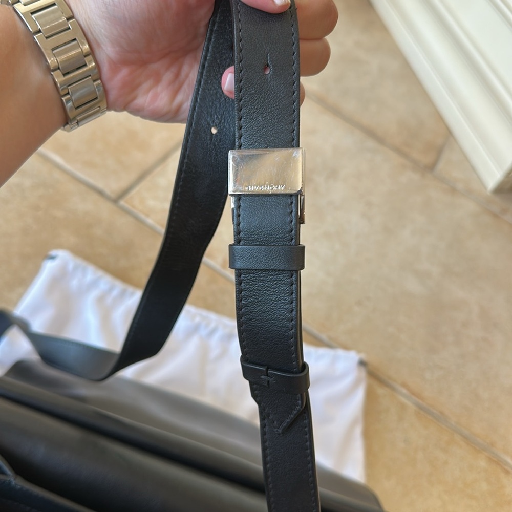 Givenchy Infinity Saddle Bag - Picture 5 of 9